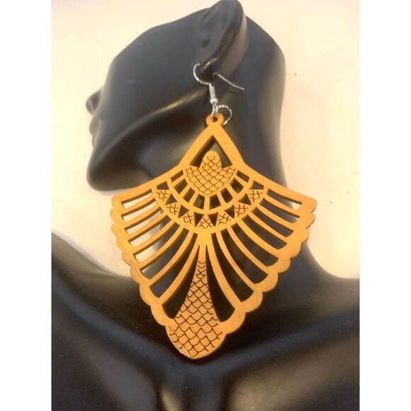 Wooden Fashion Earrings  - Picture 2 of 3